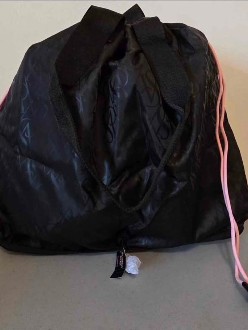 Black Drawstring Women’s Gym Bag with Pink Accents